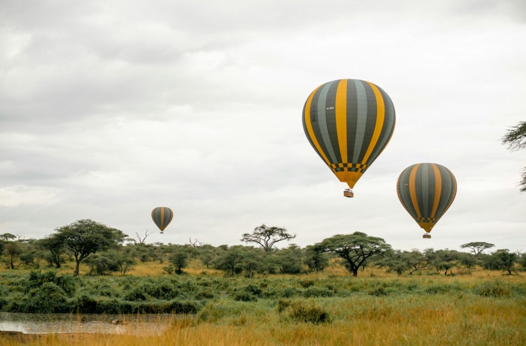 hot air balloon safari Serengeti sunrise